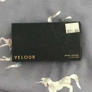 Mink lashes by velour